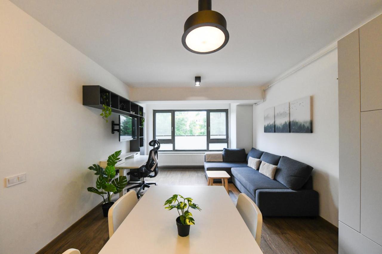 Modern Apartment In A Quiet Area Клуж-Напока Экстерьер фото
